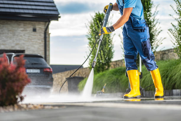 Why Choose Our Certified Pressure Washing Experts for Your Project Needs in Sunray, TX?